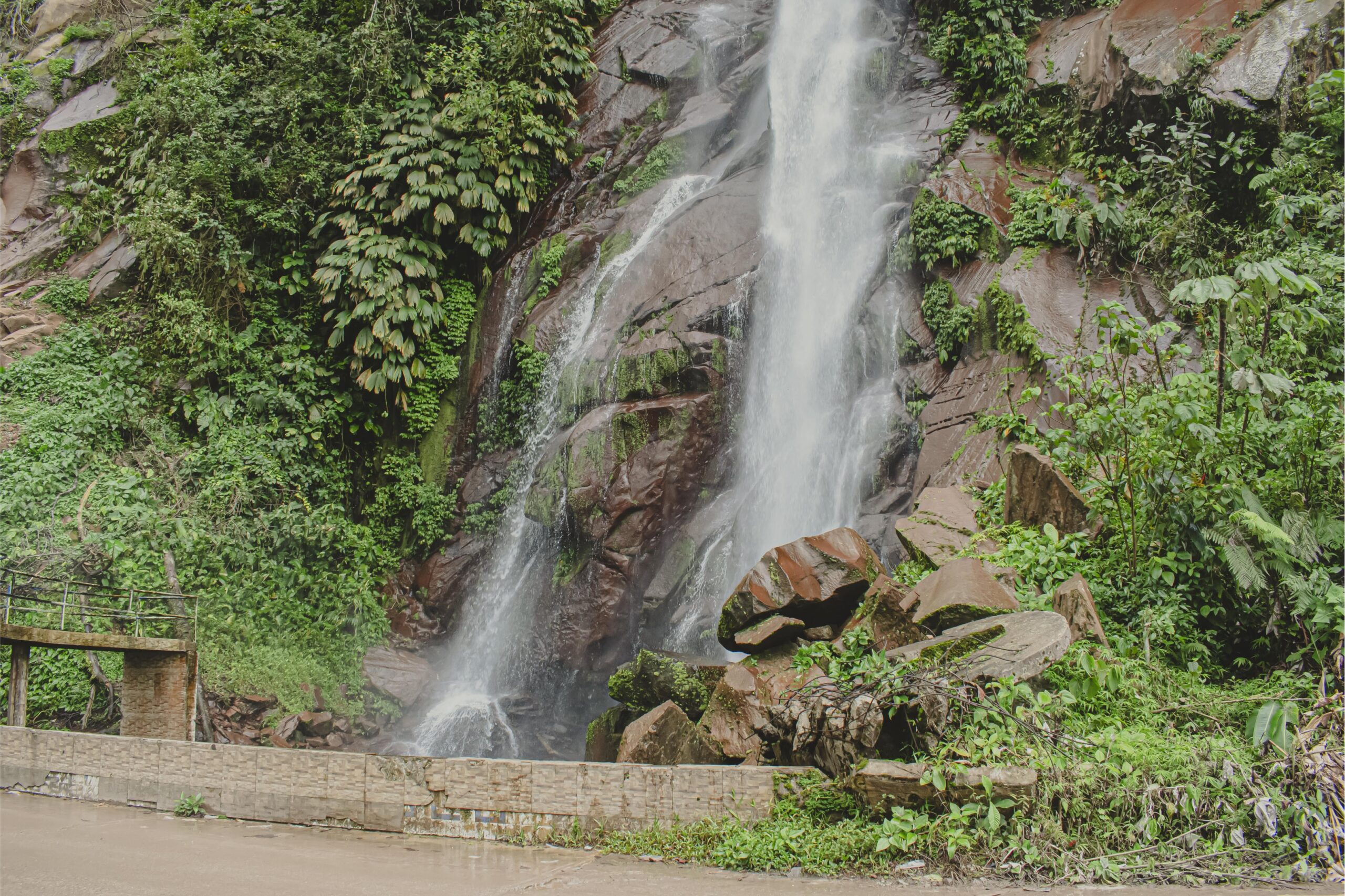 DUCHA DEL DIABLO - PUCALLPA