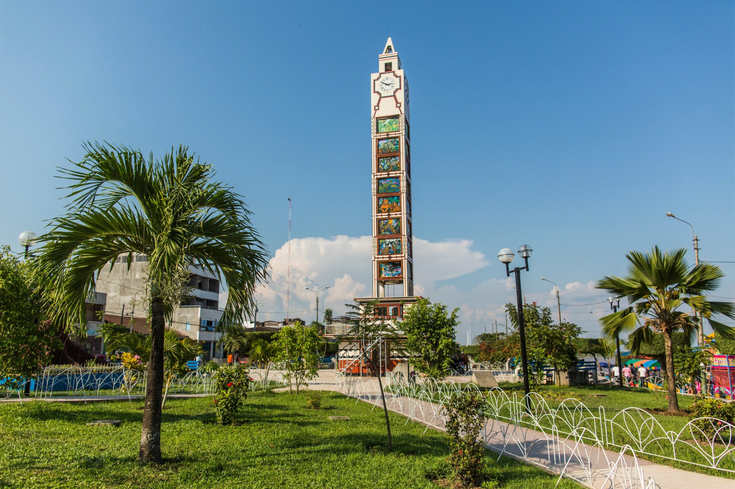 RELOJ PUBLICO - PUCALLPA